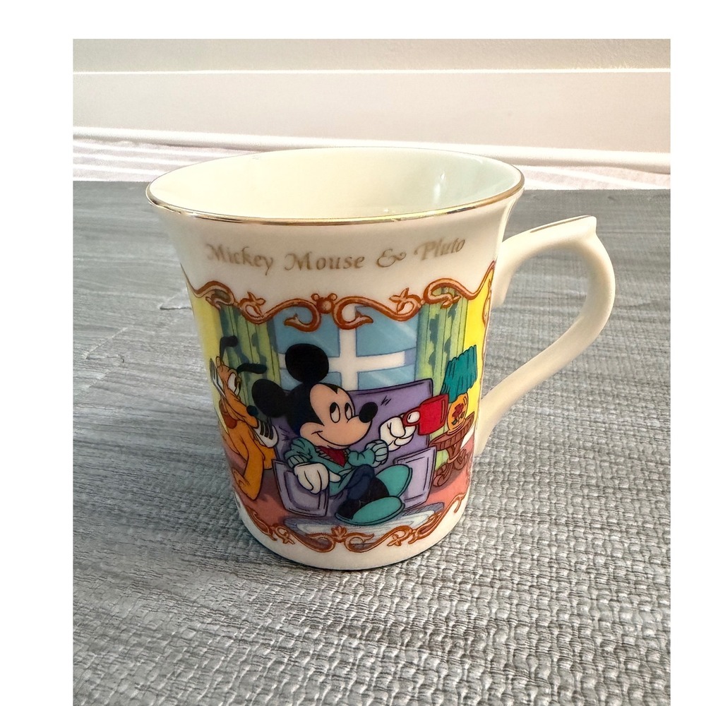 Vintage Lenox Disney Animated Classics Mickey Mouse Pluto Porcelain Mug